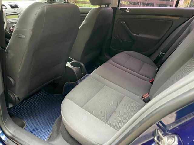 Синій Фольксваген Гольф, об'ємом двигуна 1.6 л та пробігом 215 тис. км за 5690 $, фото 18 на Automoto.ua