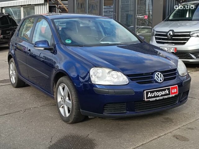 Синий Фольксваген Гольф, объемом двигателя 1.6 л и пробегом 221 тыс. км за 5990 $, фото 5 на Automoto.ua