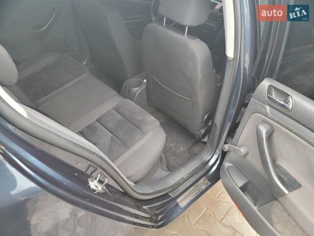 Синий Фольксваген Гольф, объемом двигателя 1.9 л и пробегом 309 тыс. км за 5200 $, фото 15 на Automoto.ua