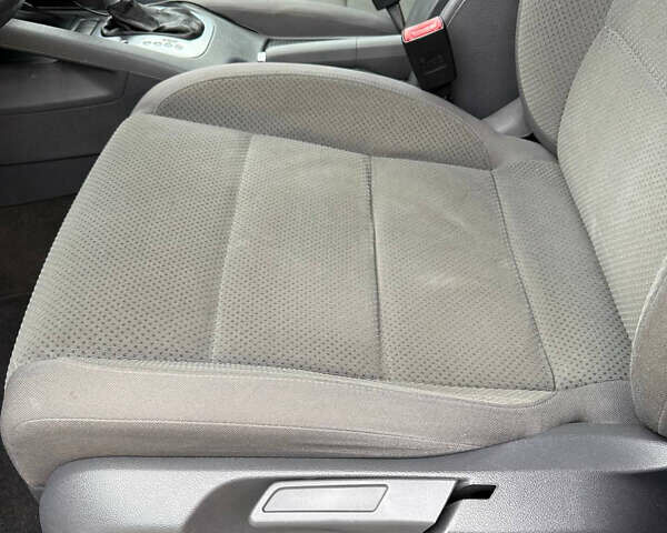 Синий Фольксваген Гольф, объемом двигателя 2 л и пробегом 227 тыс. км за 6700 $, фото 10 на Automoto.ua