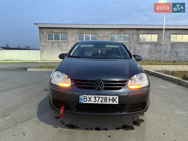 Синий Фольксваген Гольф, объемом двигателя 1.6 л и пробегом 227 тыс. км за 5699 $, фото 8 на Automoto.ua