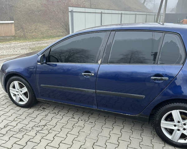 Синий Фольксваген Гольф, объемом двигателя 1.6 л и пробегом 193 тыс. км за 4800 $, фото 5 на Automoto.ua