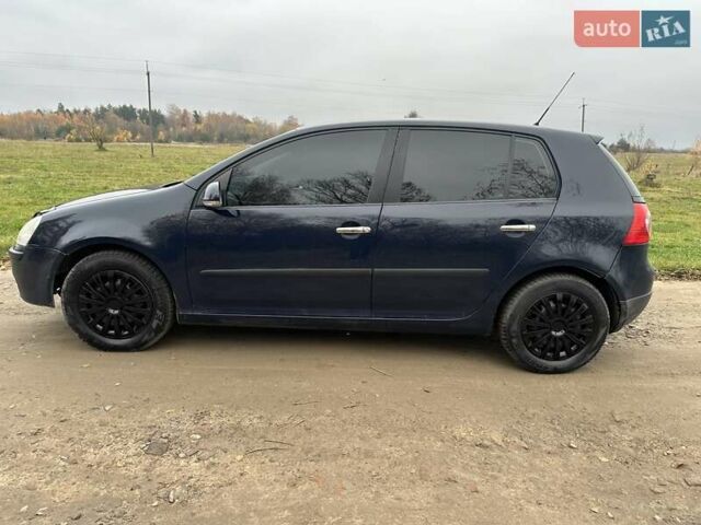 Синий Фольксваген Гольф, объемом двигателя 1.4 л и пробегом 268 тыс. км за 4450 $, фото 11 на Automoto.ua