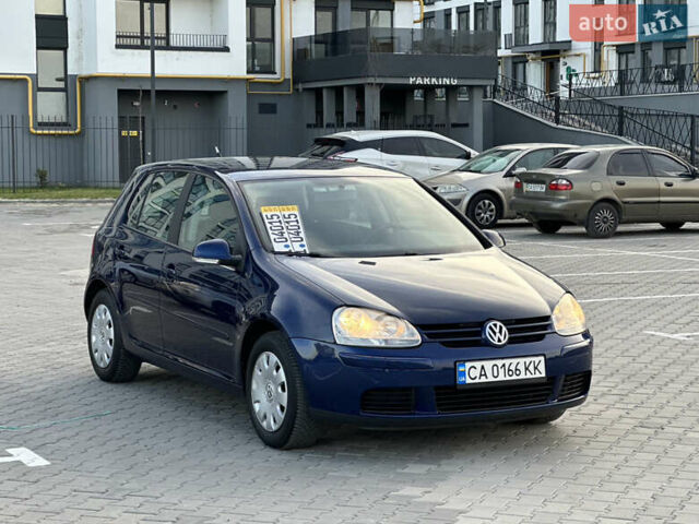 Синий Фольксваген Гольф, объемом двигателя 1.39 л и пробегом 238 тыс. км за 5750 $, фото 5 на Automoto.ua