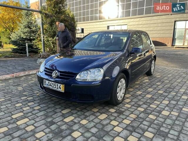 Синий Фольксваген Гольф, объемом двигателя 1.4 л и пробегом 250 тыс. км за 4600 $, фото 80 на Automoto.ua