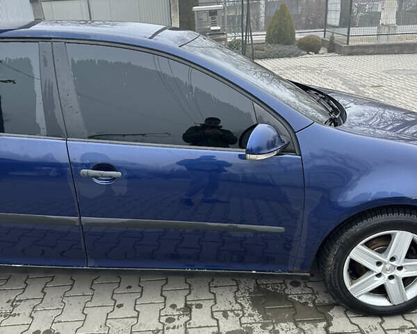 Синий Фольксваген Гольф, объемом двигателя 1.6 л и пробегом 193 тыс. км за 4800 $, фото 9 на Automoto.ua