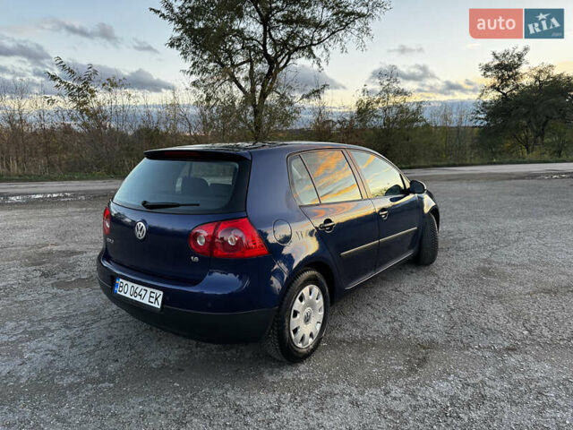 Синий Фольксваген Гольф, объемом двигателя 1.6 л и пробегом 210 тыс. км за 6700 $, фото 7 на Automoto.ua