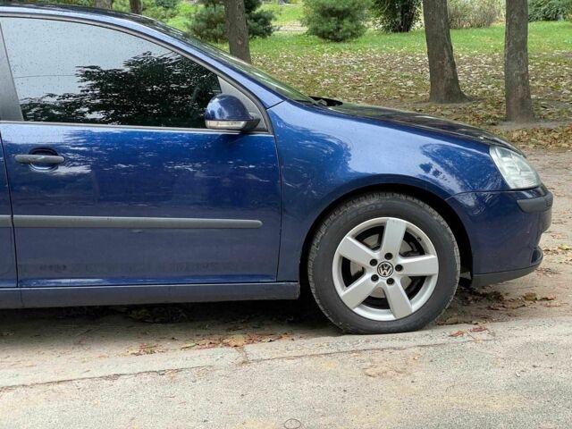 Синій Фольксваген Гольф, об'ємом двигуна 1.6 л та пробігом 215 тис. км за 5690 $, фото 5 на Automoto.ua