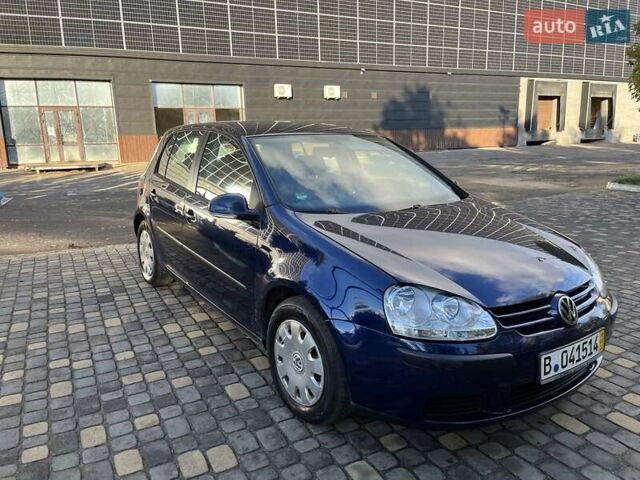 Синий Фольксваген Гольф, объемом двигателя 1.4 л и пробегом 250 тыс. км за 4600 $, фото 77 на Automoto.ua
