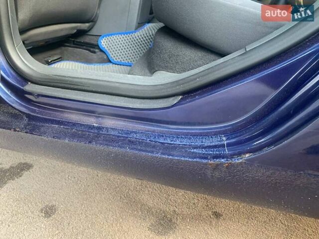 Синій Фольксваген Гольф, об'ємом двигуна 1.4 л та пробігом 368 тис. км за 3600 $, фото 18 на Automoto.ua