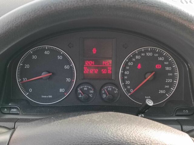 Синий Фольксваген Гольф, объемом двигателя 1.6 л и пробегом 221 тыс. км за 5990 $, фото 21 на Automoto.ua