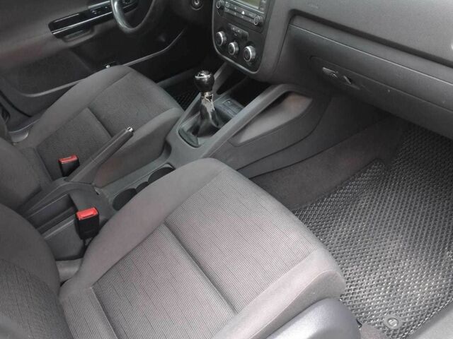 Синий Фольксваген Гольф, объемом двигателя 1.6 л и пробегом 194 тыс. км за 4500 $, фото 1 на Automoto.ua