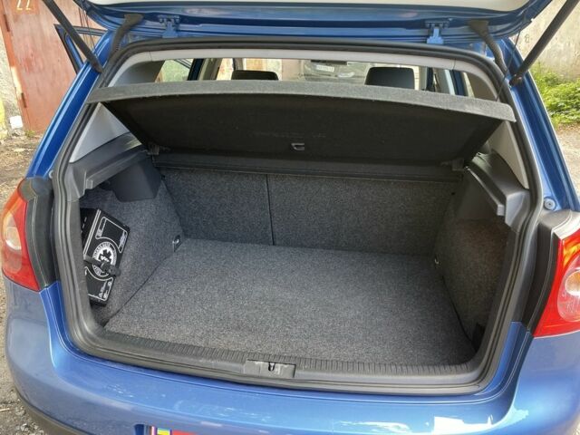 Синий Фольксваген Гольф, объемом двигателя 1.6 л и пробегом 204 тыс. км за 5800 $, фото 15 на Automoto.ua