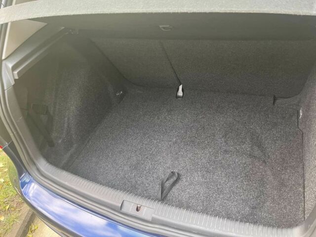 Синій Фольксваген Гольф, об'ємом двигуна 1.6 л та пробігом 212 тис. км за 5200 $, фото 14 на Automoto.ua