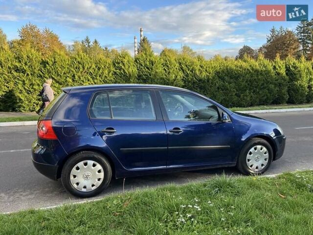 Синий Фольксваген Гольф, объемом двигателя 1.4 л и пробегом 250 тыс. км за 4600 $, фото 56 на Automoto.ua