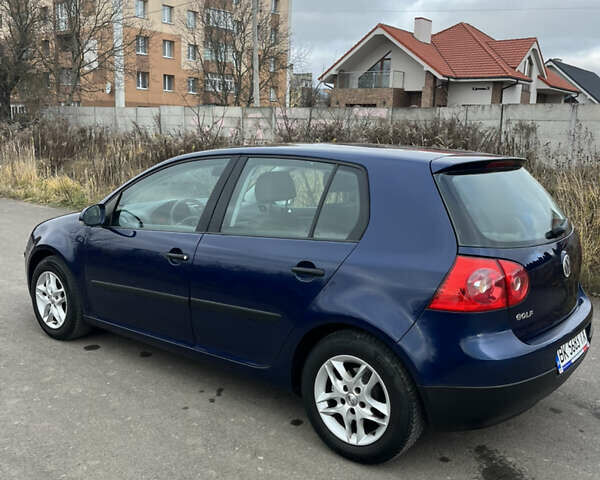 Синій Фольксваген Гольф, об'ємом двигуна 1.39 л та пробігом 180 тис. км за 5750 $, фото 36 на Automoto.ua