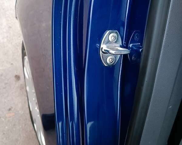 Синий Фольксваген Гольф, объемом двигателя 1.4 л и пробегом 195 тыс. км за 5299 $, фото 19 на Automoto.ua