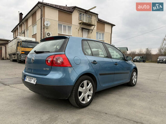 Синий Фольксваген Гольф, объемом двигателя 1.6 л и пробегом 262 тыс. км за 5700 $, фото 3 на Automoto.ua