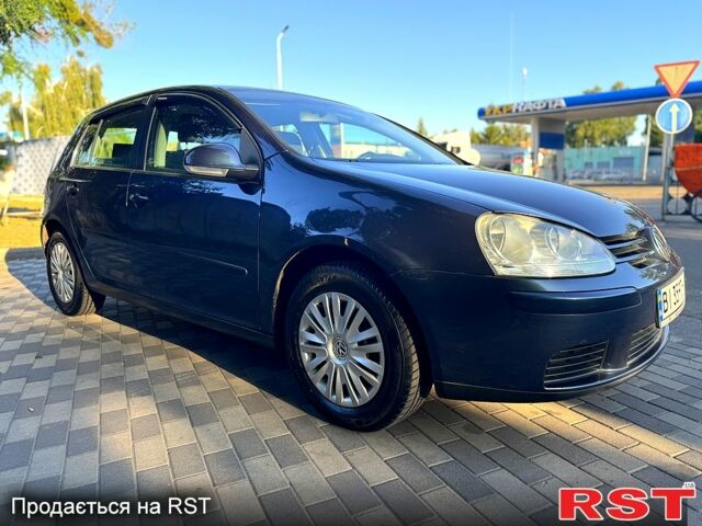 Синий Фольксваген Гольф, объемом двигателя 1.6 л и пробегом 207 тыс. км за 5500 $, фото 2 на Automoto.ua