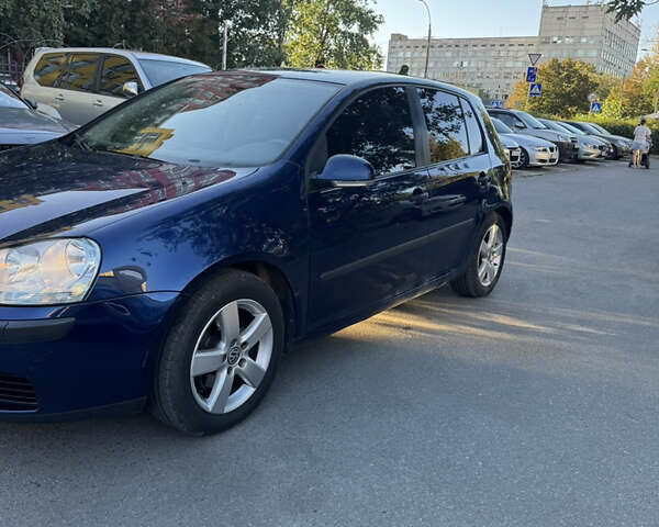 Синий Фольксваген Гольф, объемом двигателя 1.6 л и пробегом 211 тыс. км за 5500 $, фото 35 на Automoto.ua