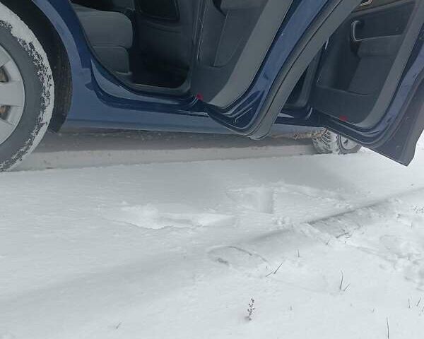 Синий Фольксваген Гольф, объемом двигателя 1.6 л и пробегом 286 тыс. км за 5700 $, фото 9 на Automoto.ua