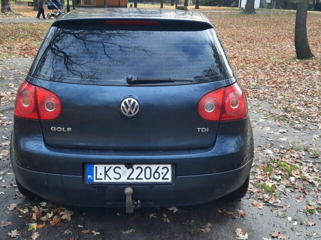 Синий Фольксваген Гольф, объемом двигателя 1.9 л и пробегом 400 тыс. км за 2400 $, фото 4 на Automoto.ua