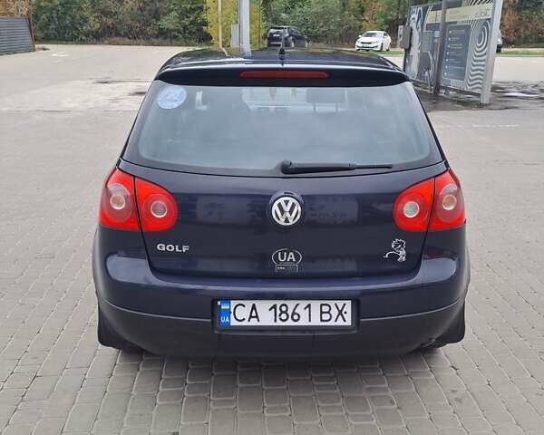 Синий Фольксваген Гольф, объемом двигателя 1.4 л и пробегом 430 тыс. км за 4100 $, фото 12 на Automoto.ua