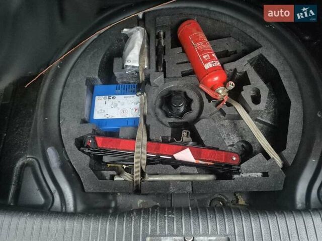 Синій Фольксваген Гольф, об'ємом двигуна 1.4 л та пробігом 205 тис. км за 4900 $, фото 7 на Automoto.ua