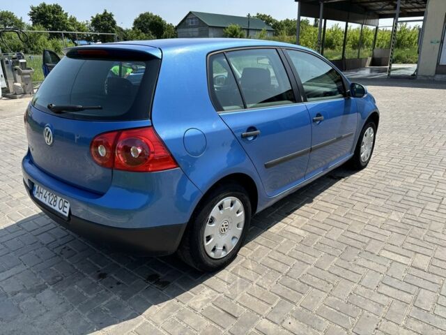 Синий Фольксваген Гольф, объемом двигателя 1.4 л и пробегом 161 тыс. км за 4500 $, фото 3 на Automoto.ua