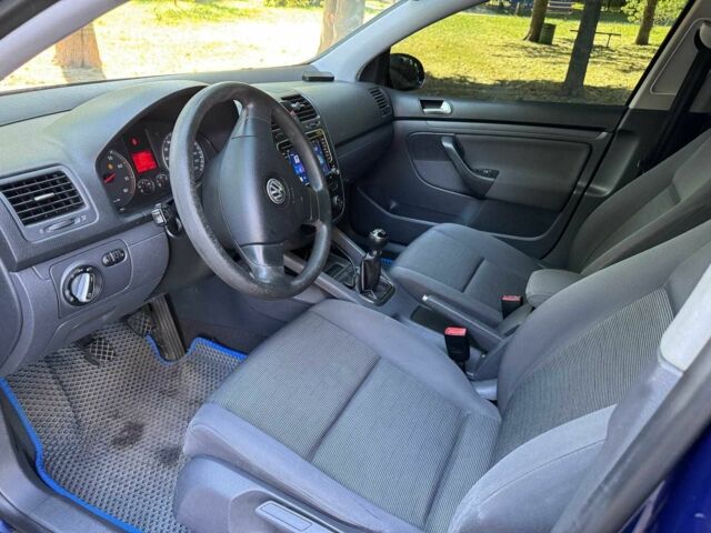 Синій Фольксваген Гольф, об'ємом двигуна 1.4 л та пробігом 367 тис. км за 4540 $, фото 10 на Automoto.ua