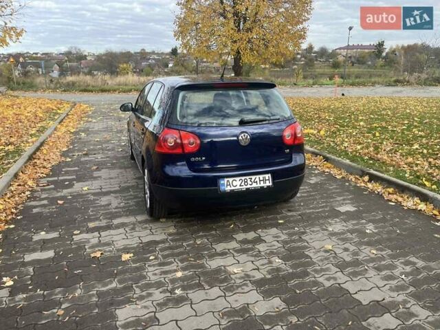 Синий Фольксваген Гольф, объемом двигателя 1.6 л и пробегом 212 тыс. км за 5200 $, фото 5 на Automoto.ua