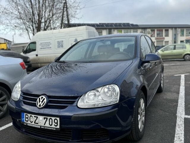 Синий Фольксваген Гольф, объемом двигателя 1.6 л и пробегом 1000 тыс. км за 2950 $, фото 1 на Automoto.ua