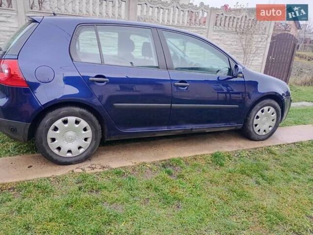 Синий Фольксваген Гольф, объемом двигателя 1.4 л и пробегом 259 тыс. км за 5200 $, фото 9 на Automoto.ua