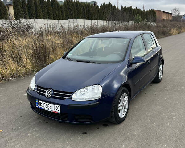 Синій Фольксваген Гольф, об'ємом двигуна 1.39 л та пробігом 180 тис. км за 5750 $, фото 37 на Automoto.ua