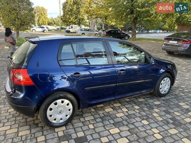 Синий Фольксваген Гольф, объемом двигателя 1.4 л и пробегом 250 тыс. км за 4600 $, фото 75 на Automoto.ua