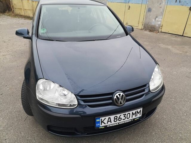 Синий Фольксваген Гольф, объемом двигателя 1.4 л и пробегом 259 тыс. км за 200600 $, фото 2 на Automoto.ua