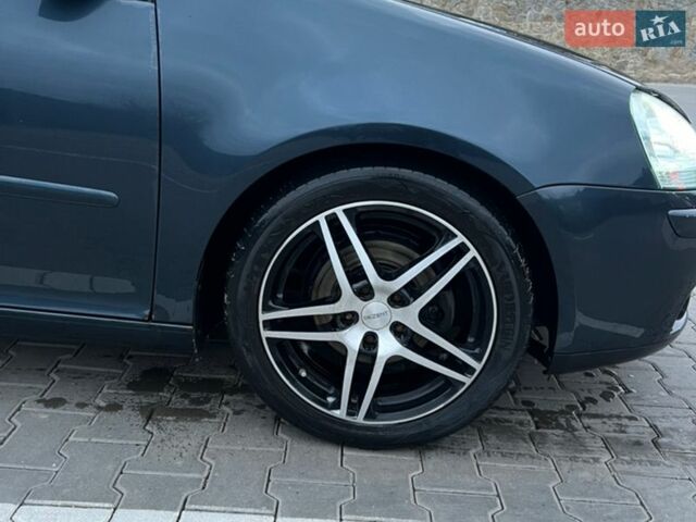 Синій Фольксваген Гольф, об'ємом двигуна 1.6 л та пробігом 228 тис. км за 4500 $, фото 12 на Automoto.ua