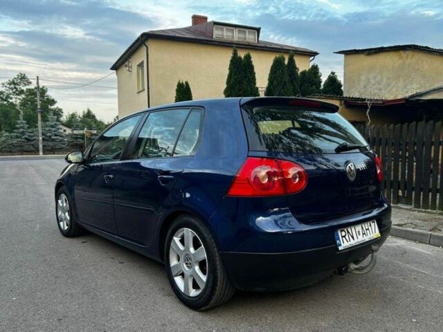 Синий Фольксваген Гольф, объемом двигателя 1.9 л и пробегом 297 тыс. км за 1300 $, фото 2 на Automoto.ua