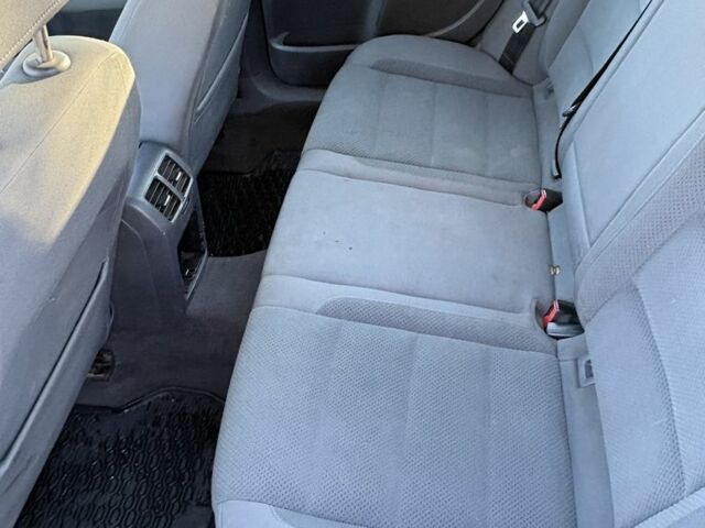 Синий Фольксваген Гольф, объемом двигателя 1.6 л и пробегом 260 тыс. км за 2000 $, фото 6 на Automoto.ua