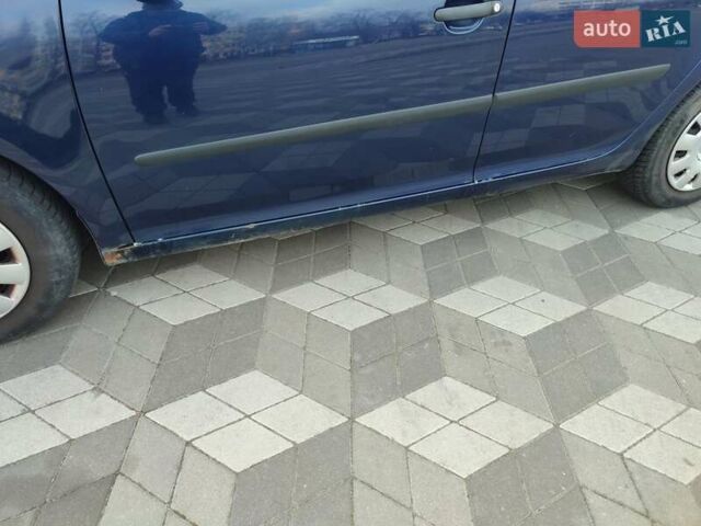 Синій Фольксваген Гольф, об'ємом двигуна 1.6 л та пробігом 248 тис. км за 4850 $, фото 12 на Automoto.ua