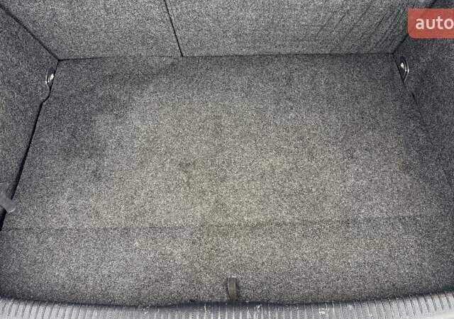 Синій Фольксваген Гольф, об'ємом двигуна 1.39 л та пробігом 170 тис. км за 5700 $, фото 37 на Automoto.ua