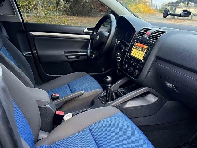 Синий Фольксваген Гольф, объемом двигателя 1.6 л и пробегом 191 тыс. км за 6100 $, фото 7 на Automoto.ua