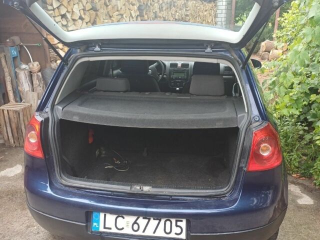 Синій Фольксваген Гольф, об'ємом двигуна 2 л та пробігом 470 тис. км за 3148 $, фото 5 на Automoto.ua