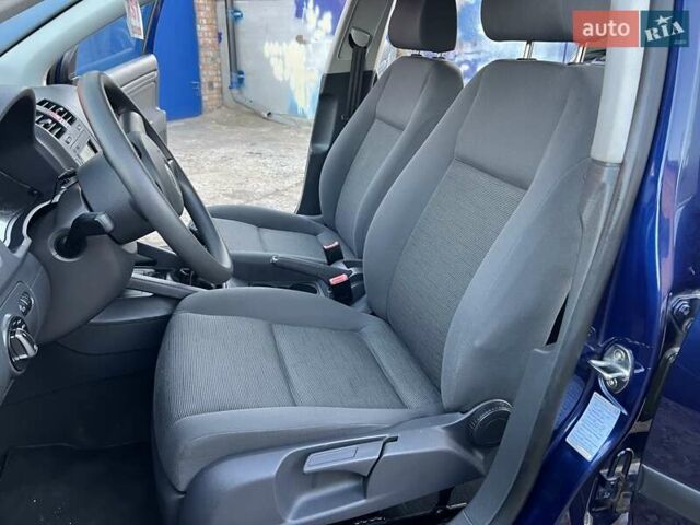 Синій Фольксваген Гольф, об'ємом двигуна 1.6 л та пробігом 196 тис. км за 6300 $, фото 46 на Automoto.ua