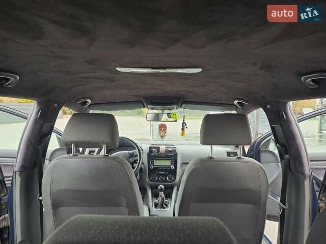 Синий Фольксваген Гольф, объемом двигателя 1.4 л и пробегом 430 тыс. км за 4100 $, фото 10 на Automoto.ua