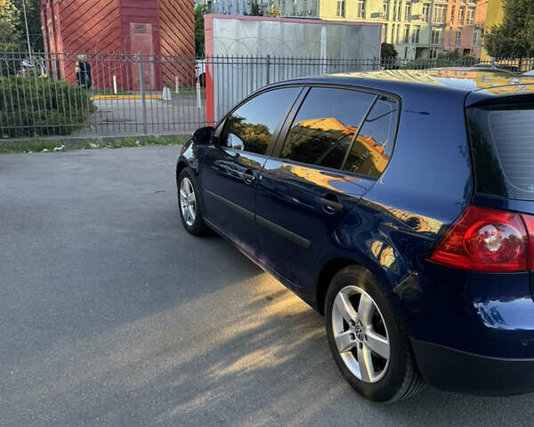 Синий Фольксваген Гольф, объемом двигателя 1.6 л и пробегом 211 тыс. км за 5500 $, фото 38 на Automoto.ua