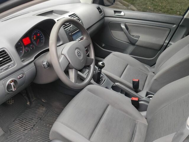 Синий Фольксваген Гольф, объемом двигателя 1.4 л и пробегом 217 тыс. км за 4700 $, фото 7 на Automoto.ua