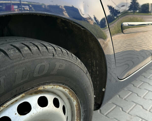 Фольксваген Гольф 2005 в Буске на Automoto.ua Синий Фольксваген Гольф, объемом двигателя 1.6 л и пробегом 193 тыс. км за 5300 $, фото 11 на Automoto.ua