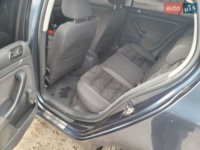 Синий Фольксваген Гольф, объемом двигателя 1.9 л и пробегом 309 тыс. км за 5200 $, фото 13 на Automoto.ua