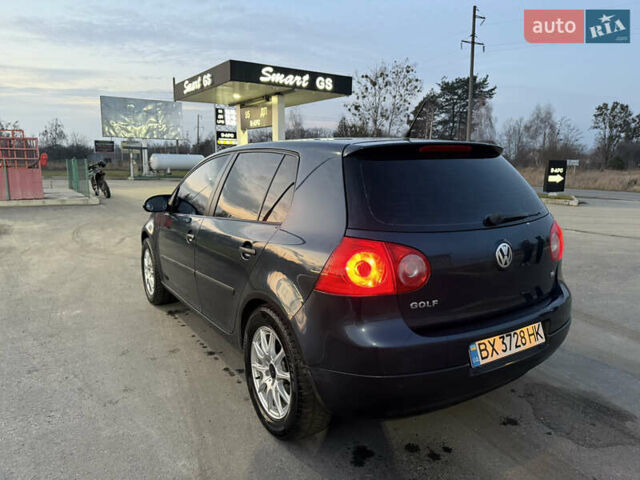 Синий Фольксваген Гольф, объемом двигателя 1.6 л и пробегом 227 тыс. км за 5699 $, фото 13 на Automoto.ua
